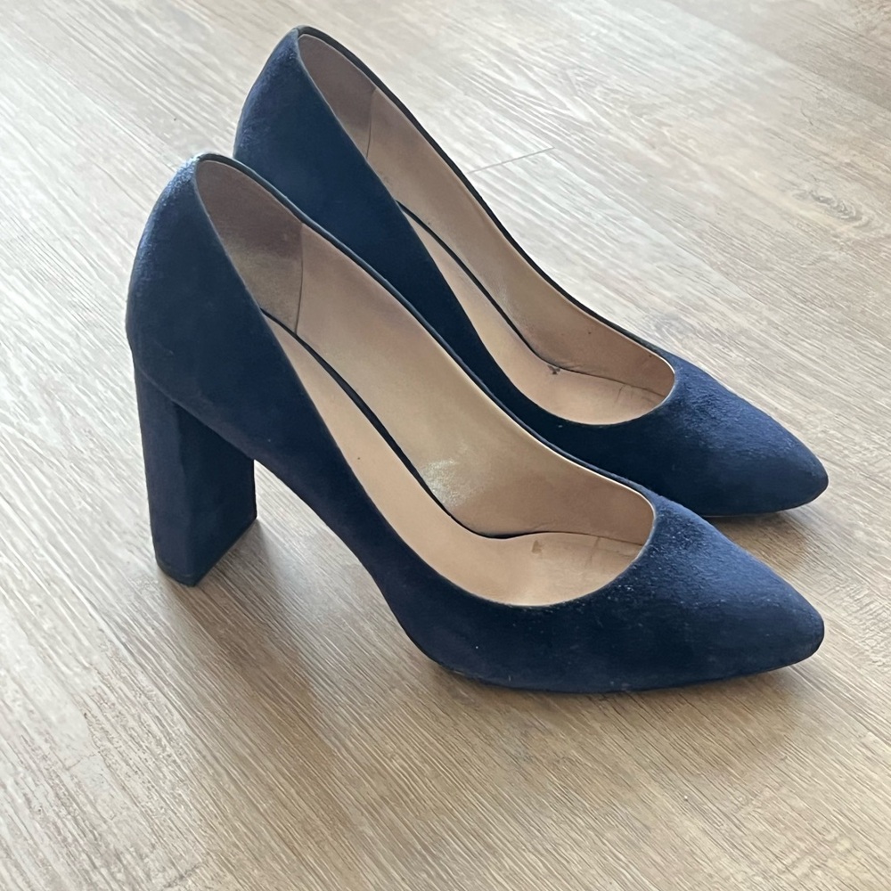 M.GEMI The Lustro in Navy Suede. Size 39.5